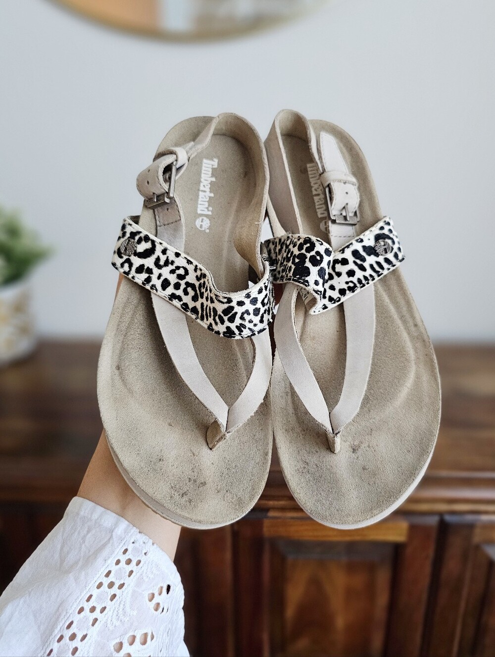 Timberland Malibu Waves Leopard Print Thong Sandals Women’s 8
